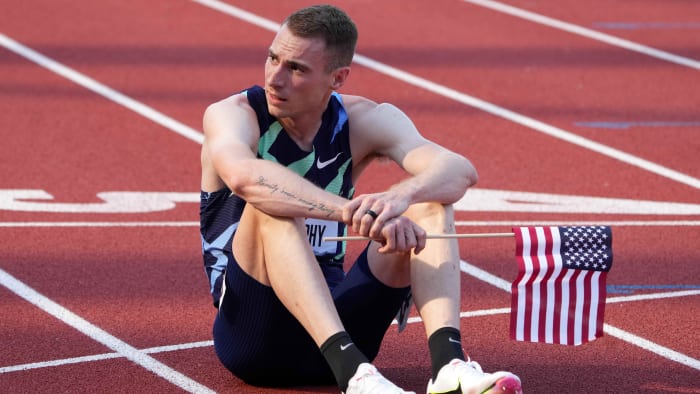 Clayton Murphy reacts after winning the 800m in 1:43.17 during the USA Olympic Team Trials at Hayward Field.
